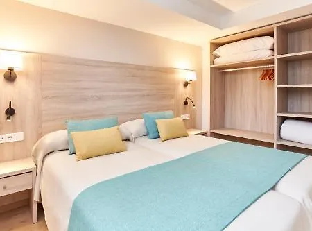 Universal Laguna Hotel 4*